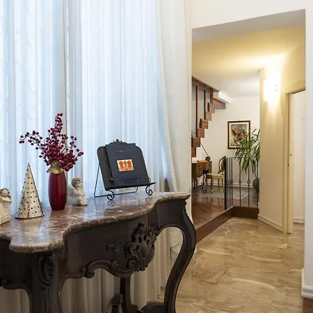 Apartment Bella Domus