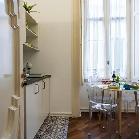 Bella Domus Apartment