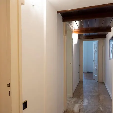 Bella Domus